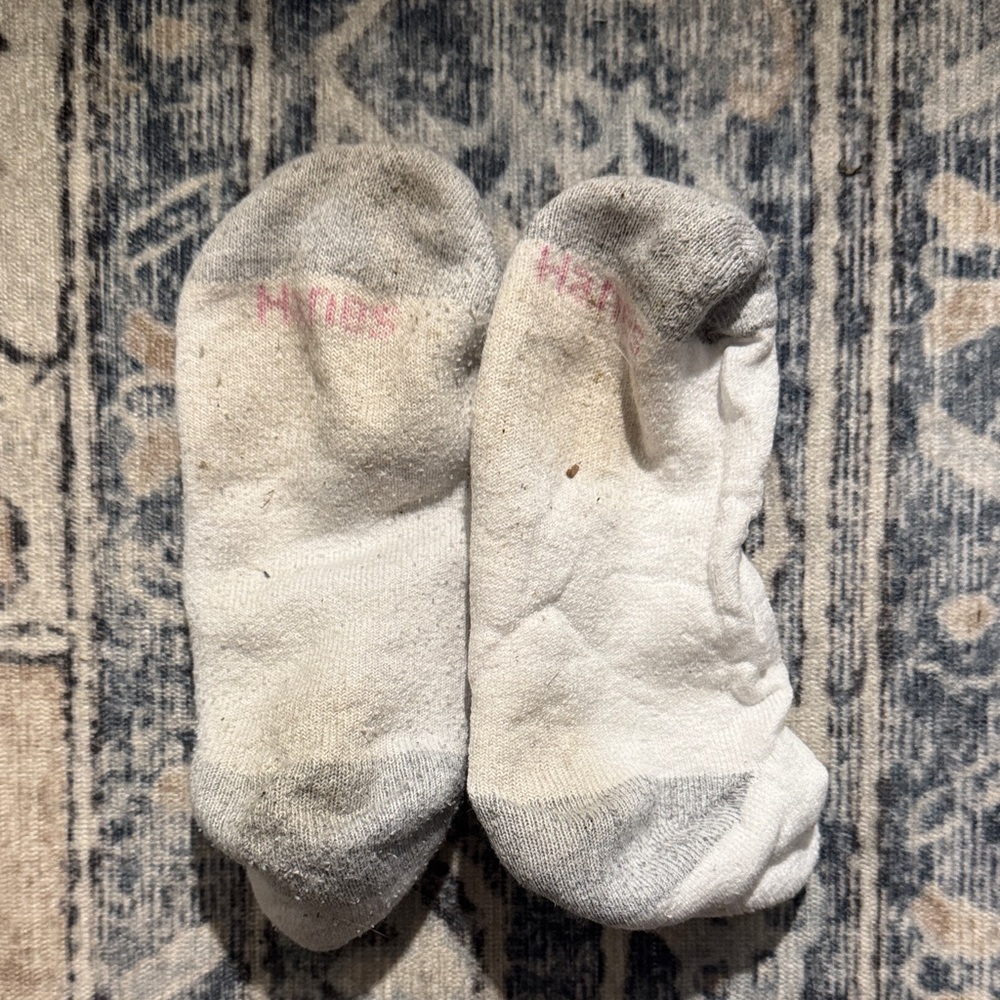 Hanes Women's Gray and White Athletic Socks